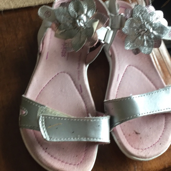 Stride Rite Sandals Silver, White, RoseGold Flower - Picture 4 of 7